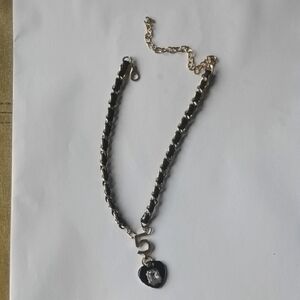 Elegant Black and Silver Women's Necklace